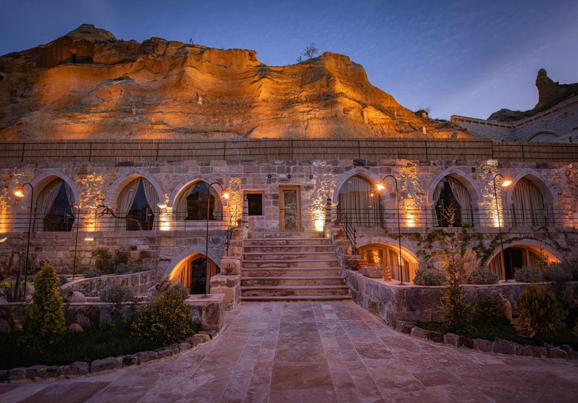 Sur Cave Hotel Ürgüp Bagian luar foto