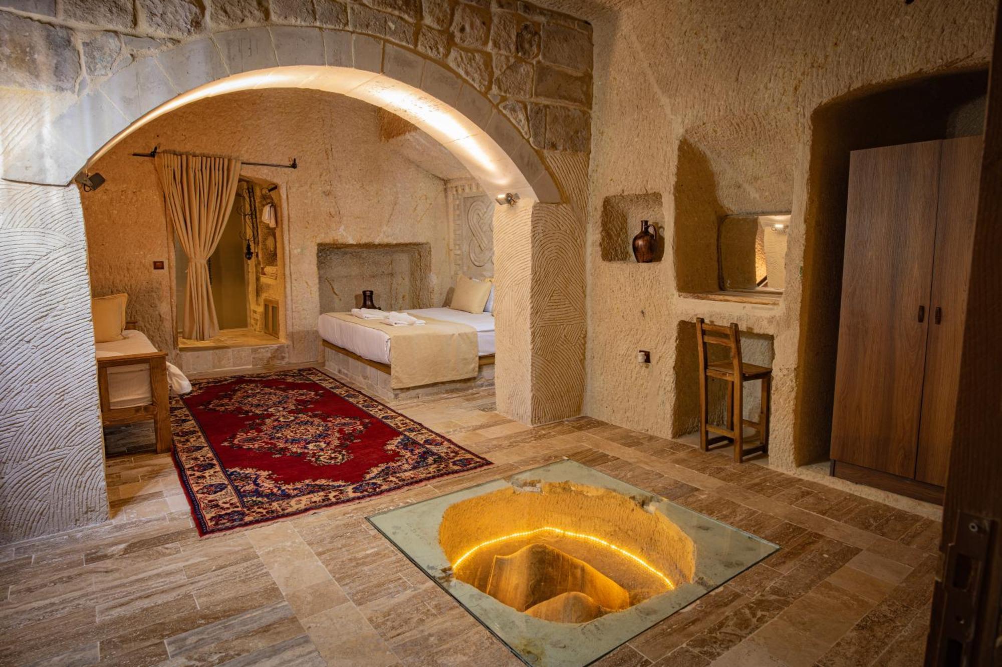 Sur Cave Hotel Ürgüp Bagian luar foto