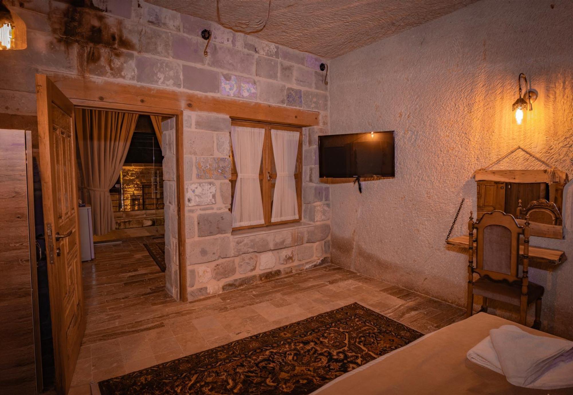 Sur Cave Hotel Ürgüp Bagian luar foto