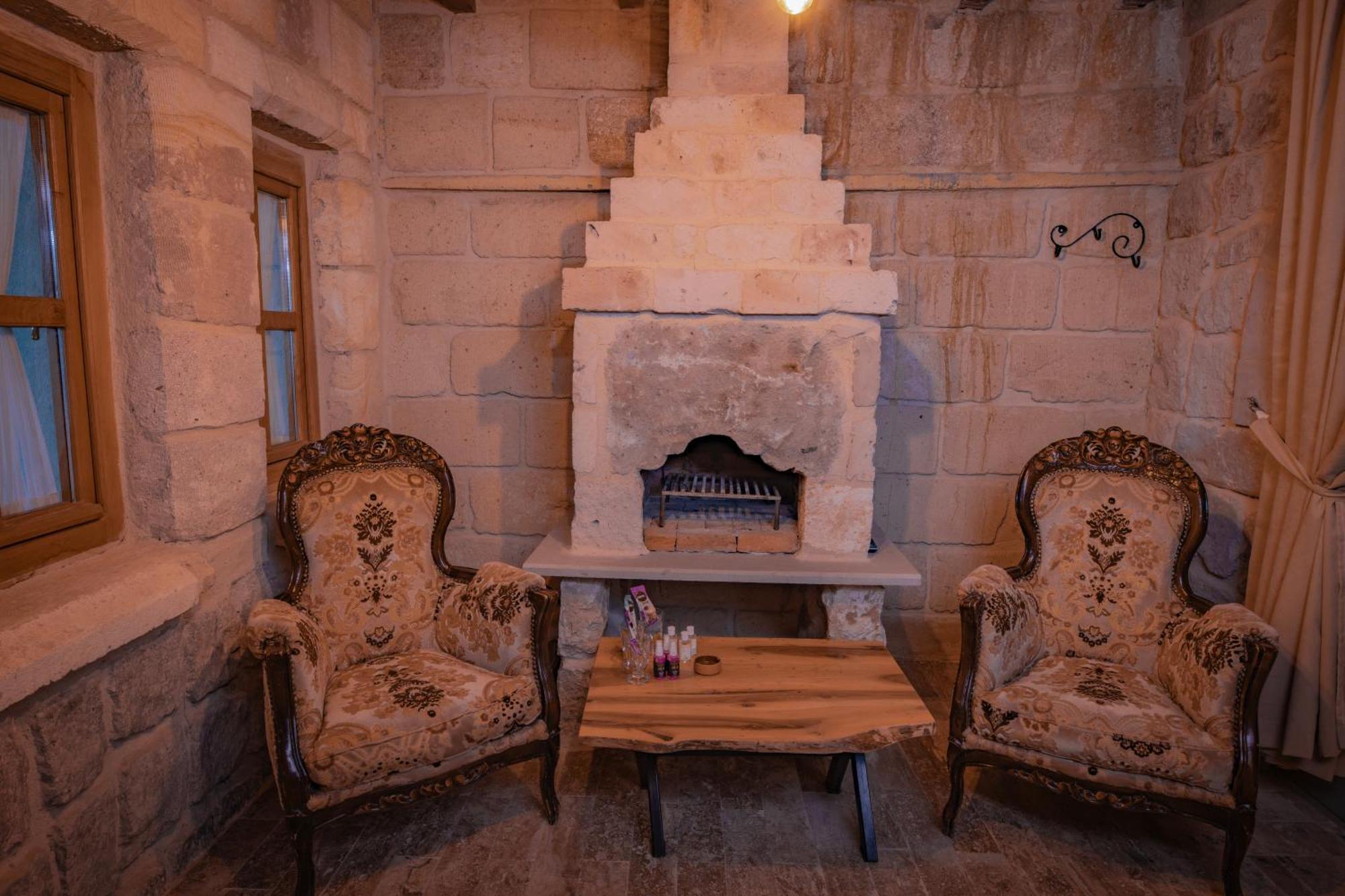 Sur Cave Hotel Ürgüp Bagian luar foto