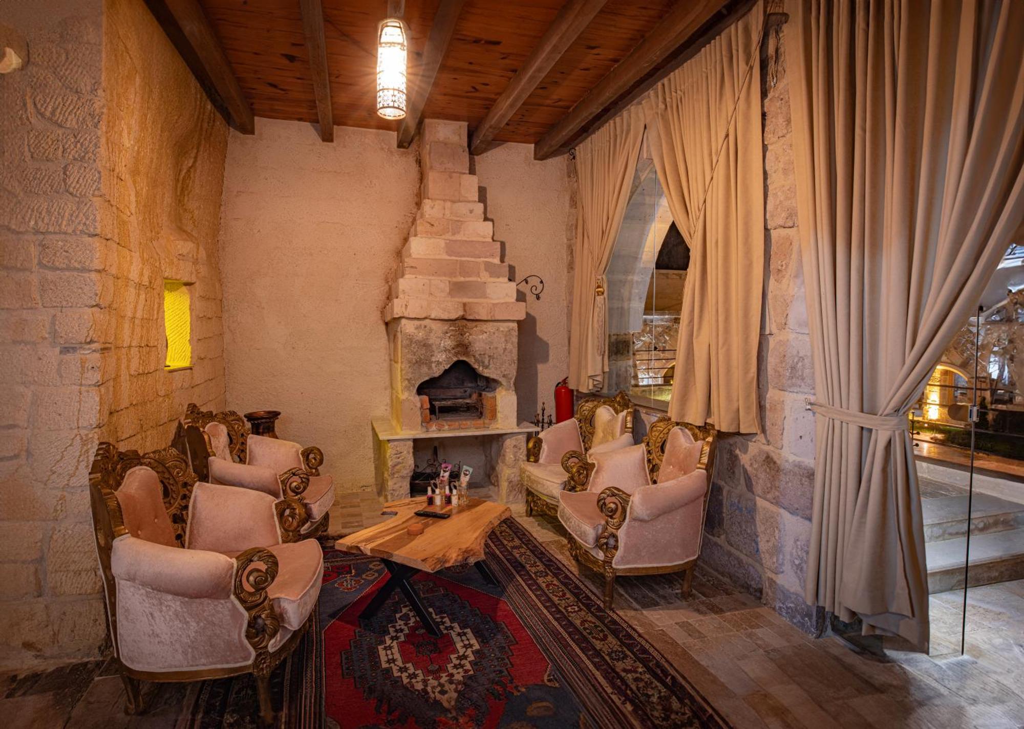 Sur Cave Hotel Ürgüp Bagian luar foto
