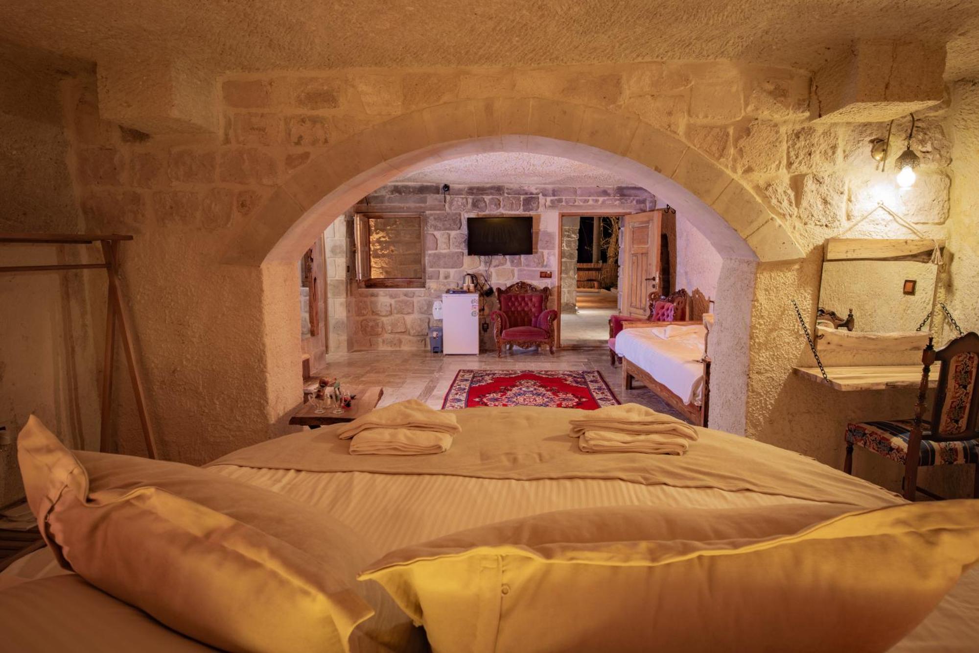 Sur Cave Hotel Ürgüp Bagian luar foto