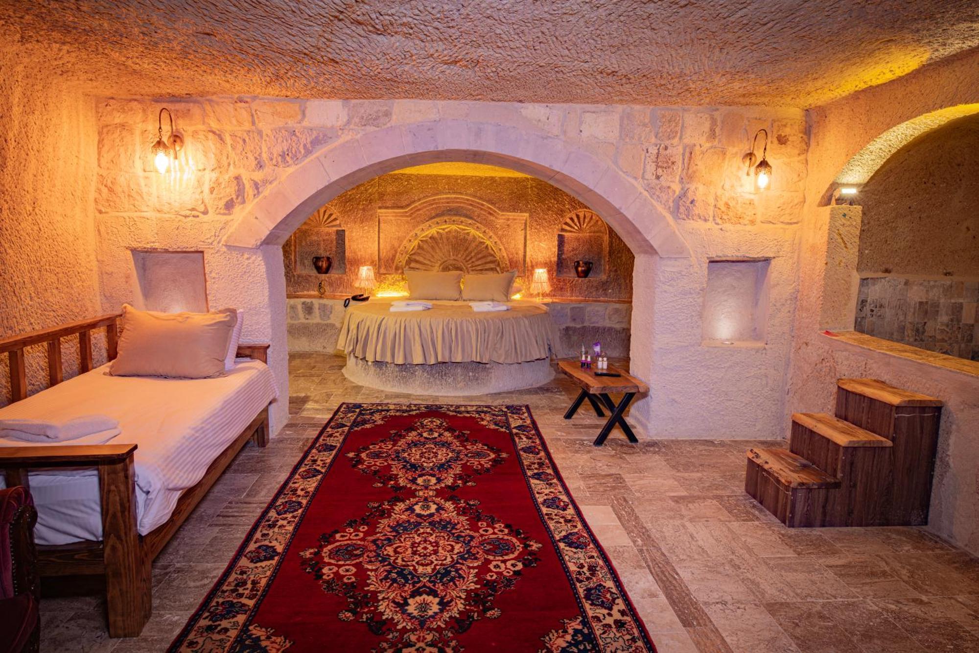 Sur Cave Hotel Ürgüp Bagian luar foto