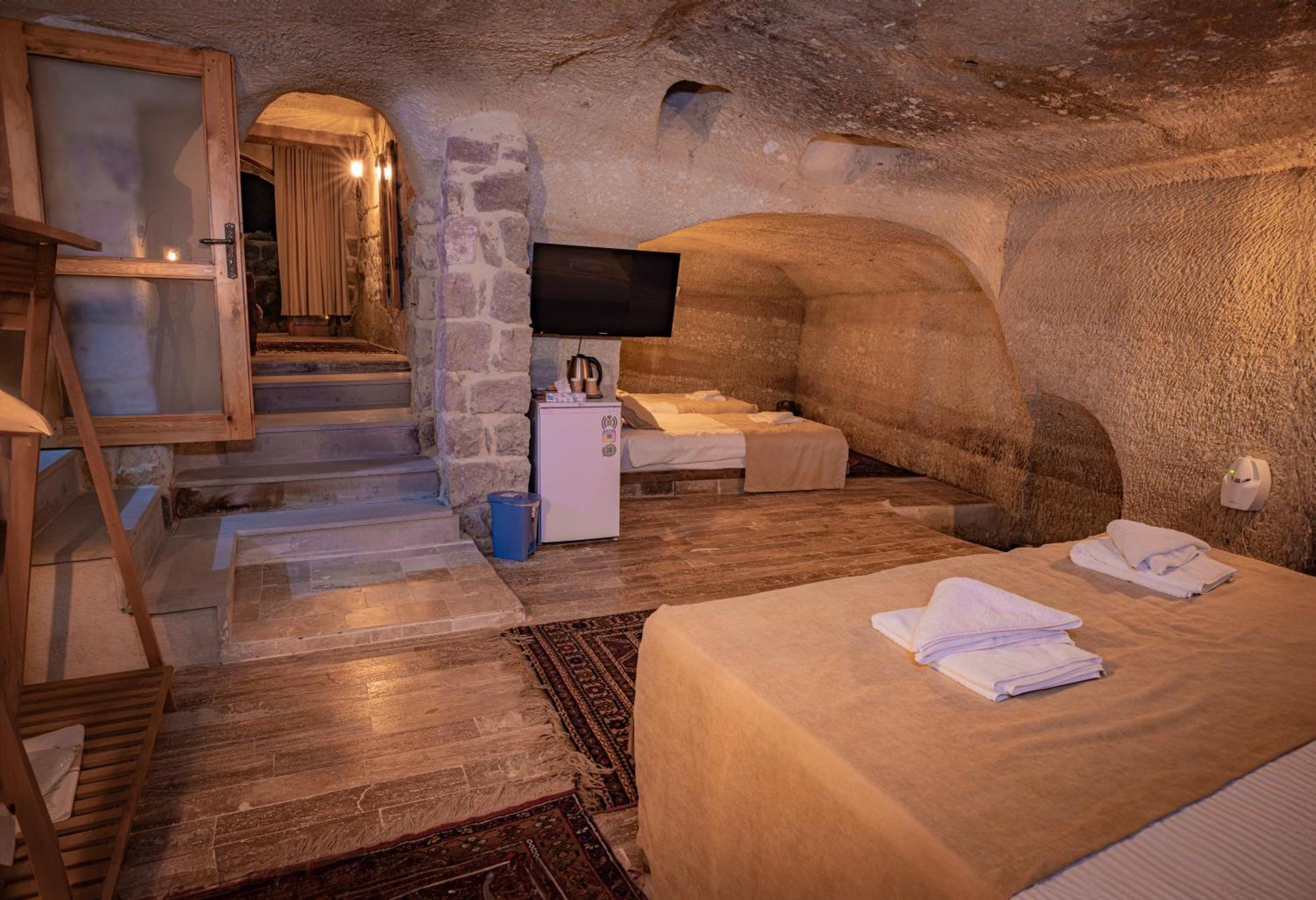 Sur Cave Hotel Ürgüp Bagian luar foto